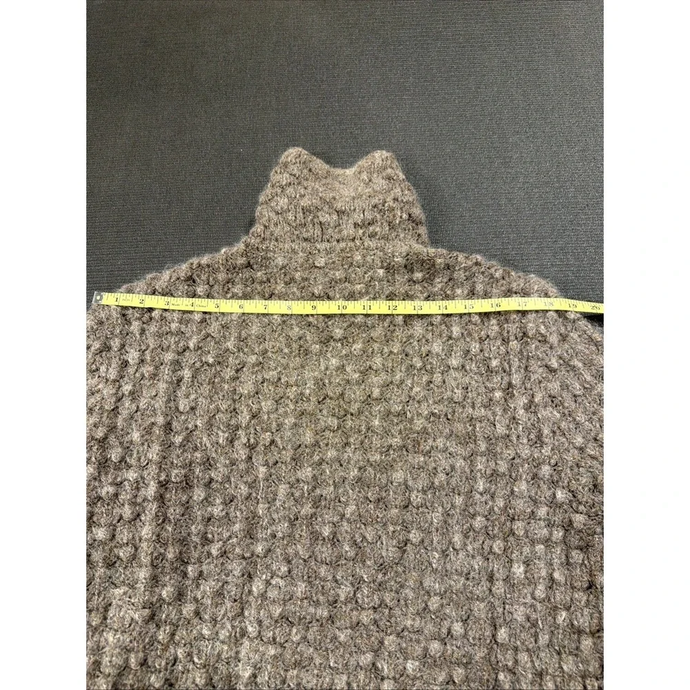 Geiger Sweater Womens Medium/Large Size 38 Brown Ribbed Turtleneck 100%‎ Wool